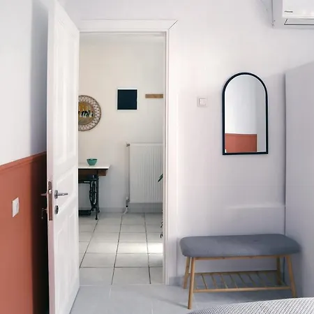 Garden House Retreat *