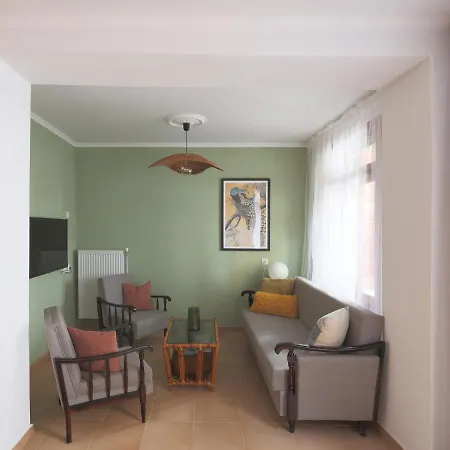 Apartment Garden House Retreat